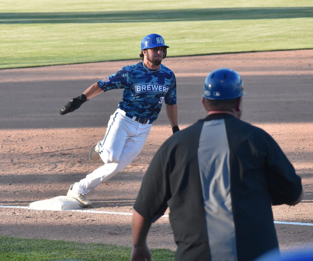 brewers-take-down-orioles-maintain-lead-in-tel-news-sports-jobs